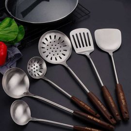 KITCHEN UTENSIL 1